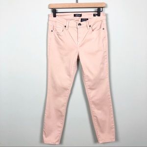 Buffalo David Bitton | Pink Aubrey Mid-Rise Capri